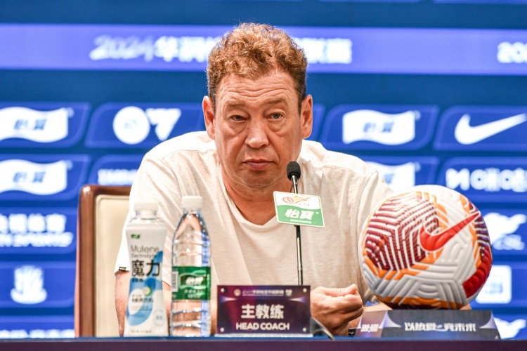 特谢拉复出,申花主场迎战浙江仍存伤病隐患 特谢拉复出,申花主场迎战浙江仍存伤病隐患