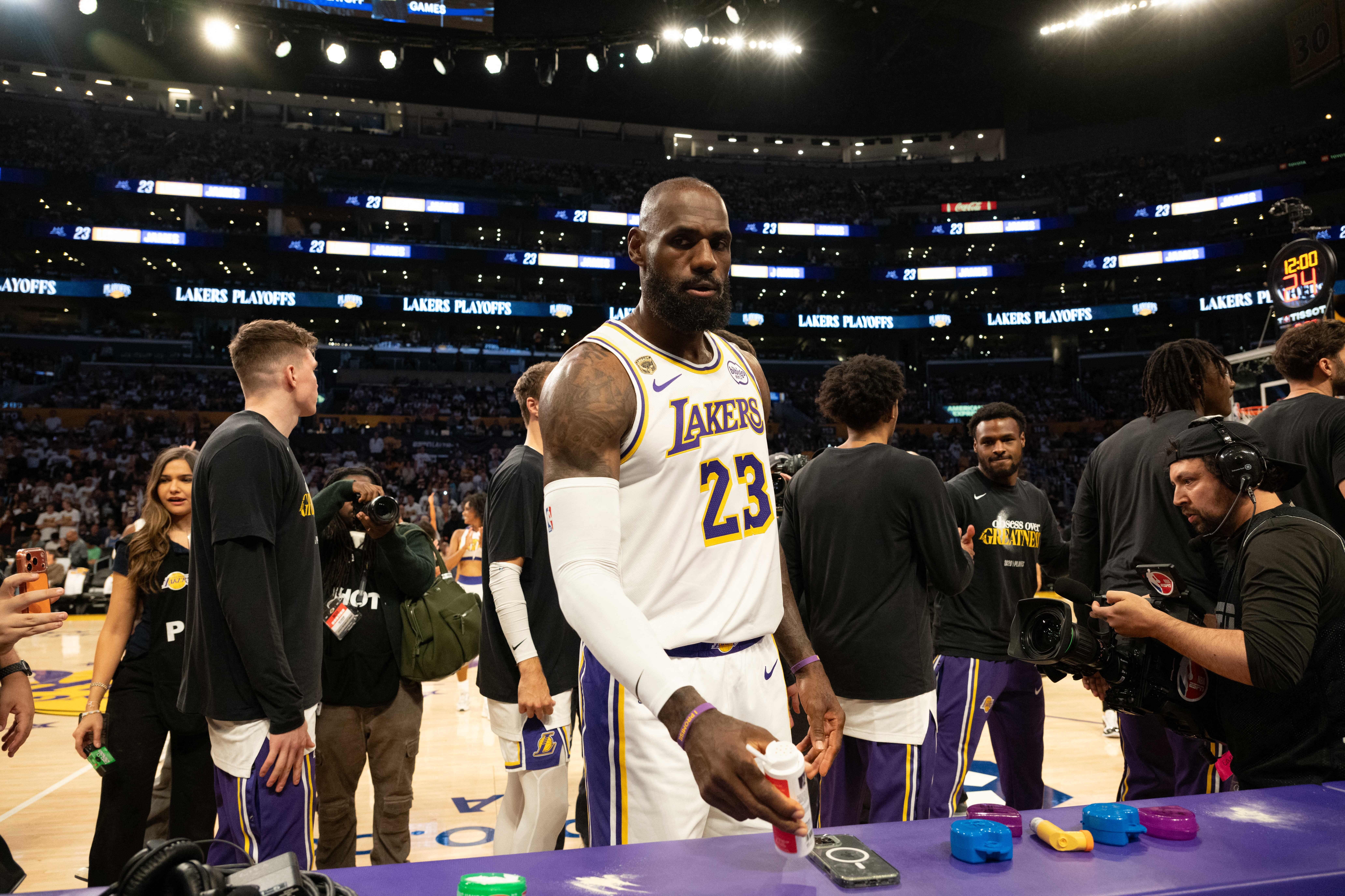 Max Kellerman:詹姆斯该去森林狼 连续两年西决折戟的球队正需要他 Max Kellerman:詹姆斯该去森林狼 连续两年西决折戟的球队正需要他