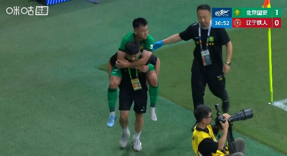 何宇鹏拦传落地扭伤,阿不都海米提紧急入替