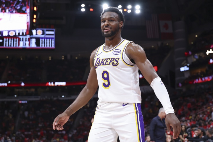 巴恩斯:勒布朗不在布朗尼身边后者算是独立了 这正是他期待的